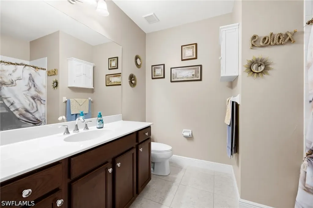 3675 Canopy Circle Naples FL 34120