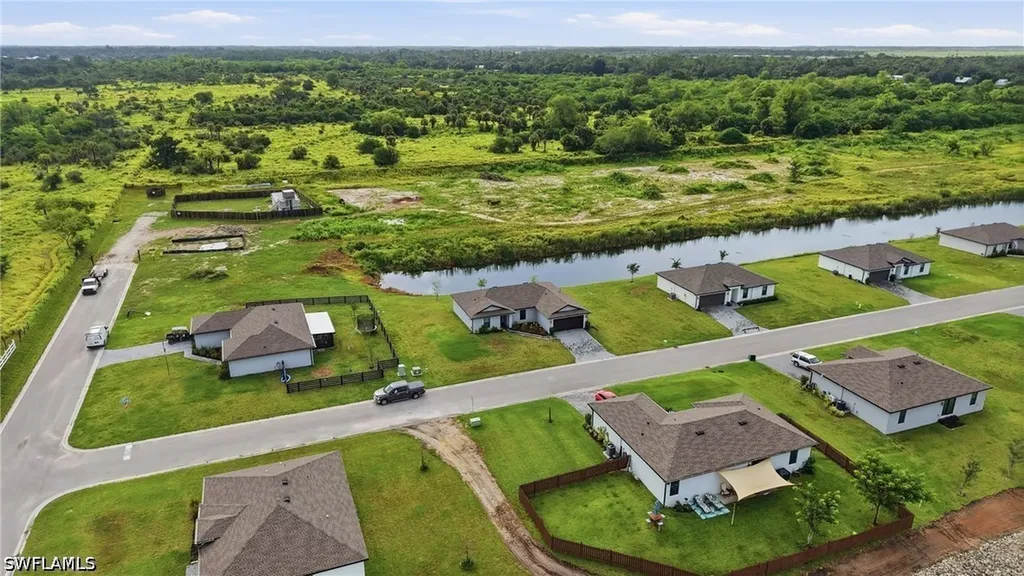 811 Gen Chesty Puller Court Labelle FL 33935