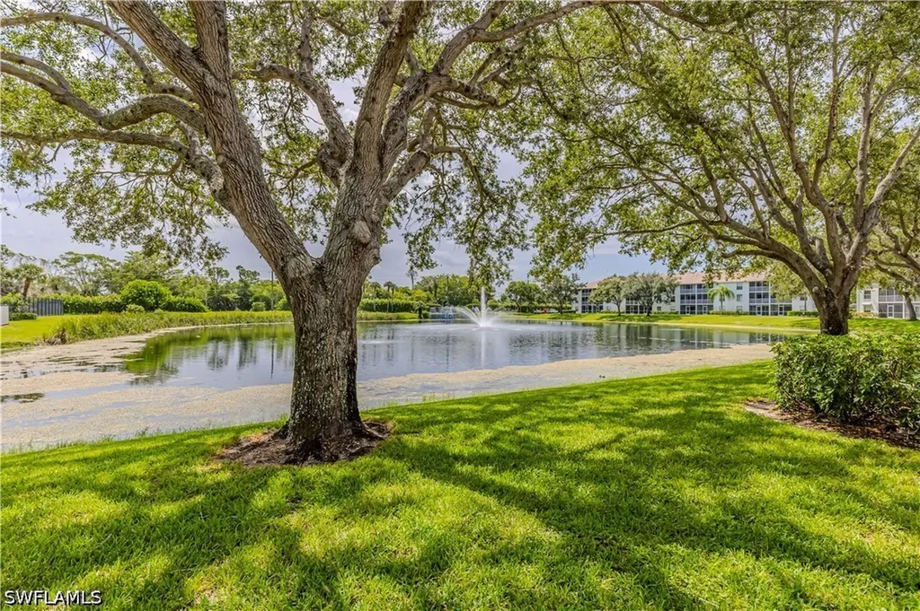 Naples FL, 9600 Victoria Lane, Unit 108