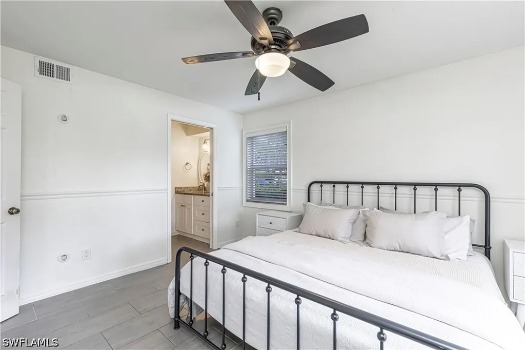 9600 Victoria Lane Naples FL 34109