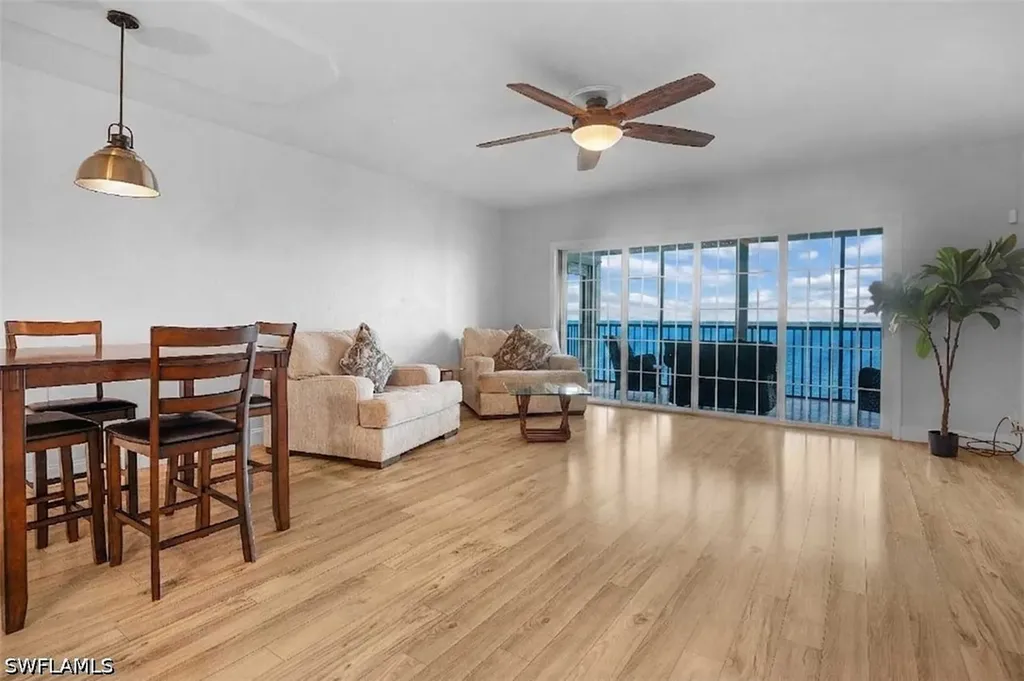1901 Clifford Street Fort Myers FL 33901