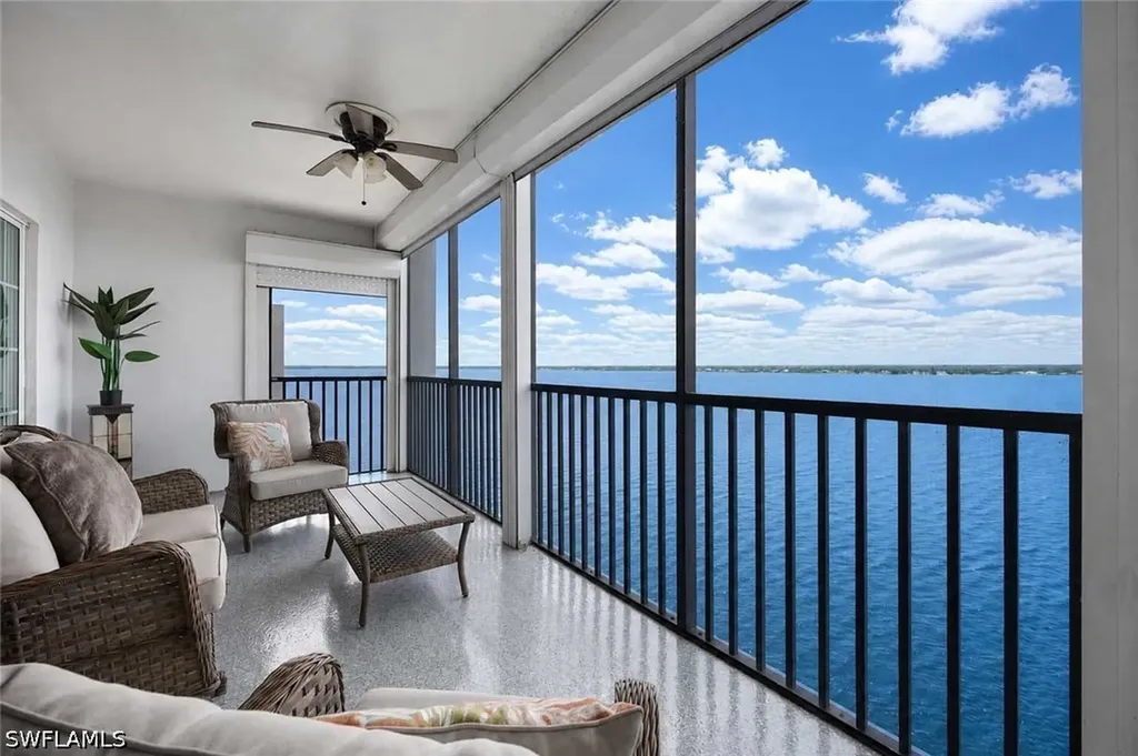 1901 Clifford Street Fort Myers FL 33901