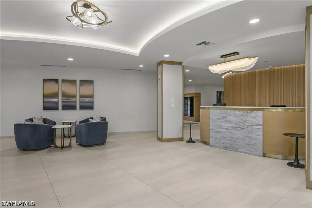 4005 Gulf Shore Boulevard N Naples FL 34103