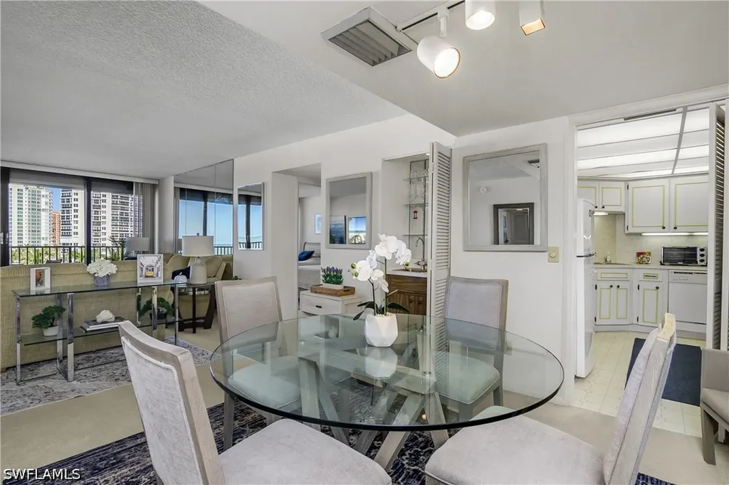4005 Gulf Shore Boulevard N Naples FL 34103