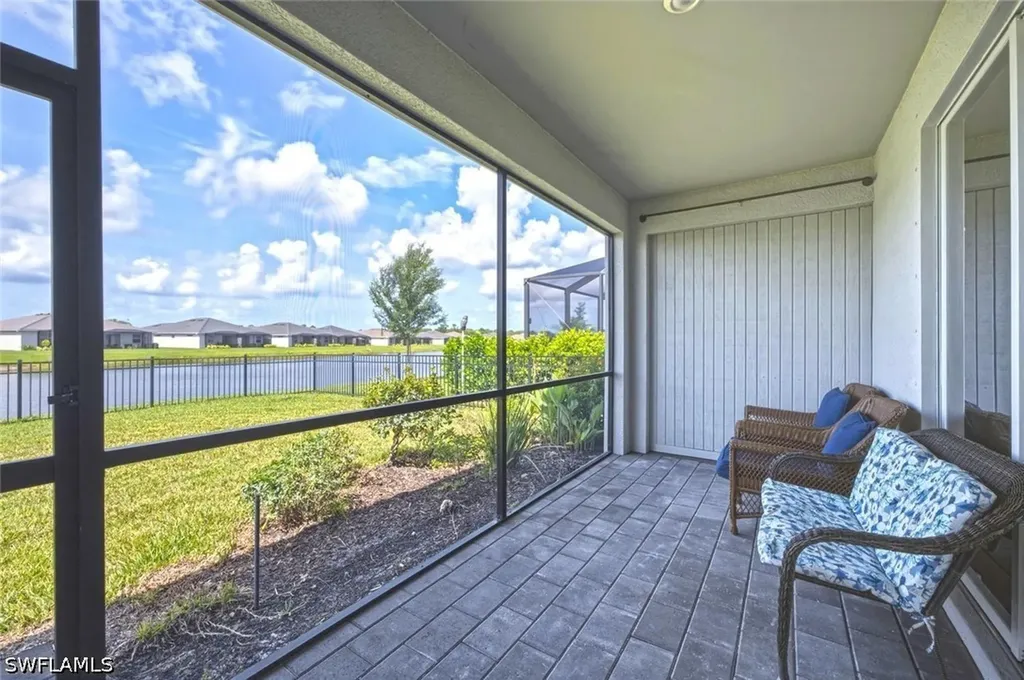 2294 Avocado Lane Naples FL 34120
