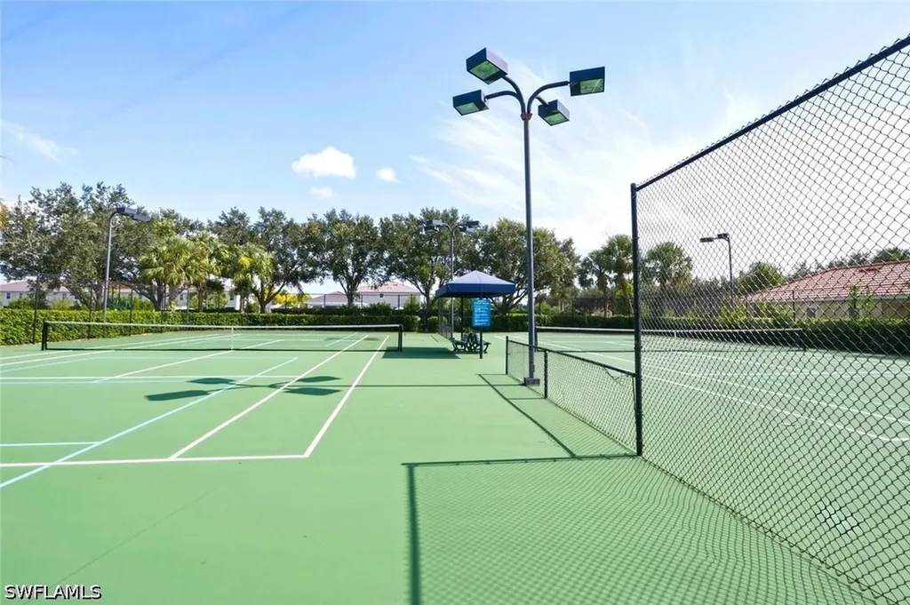 2294 Avocado Lane Naples FL 34120