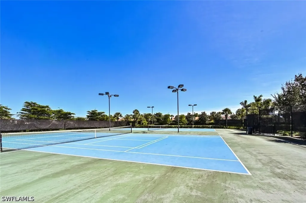 2294 Avocado Lane Naples FL 34120