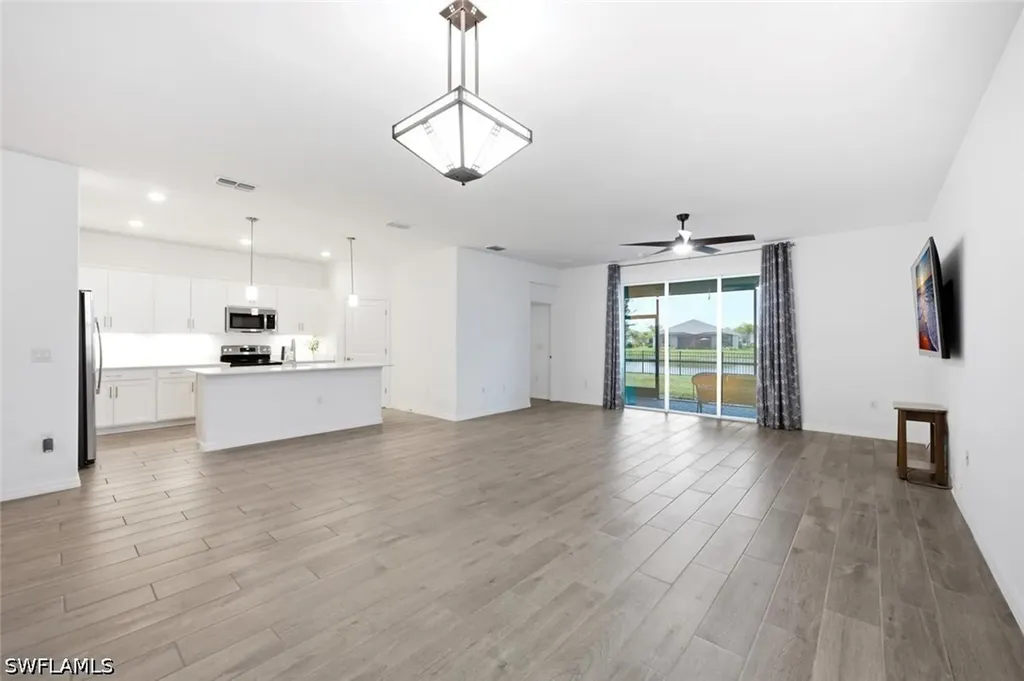 2294 Avocado Lane Naples FL 34120