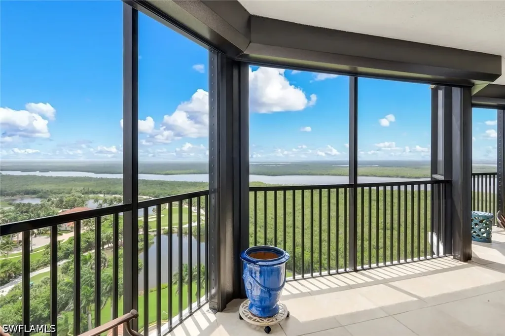 1060 Borghese Lane Naples FL 34114
