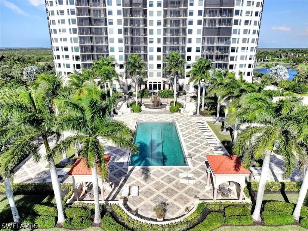 1060 Borghese Lane Naples FL 34114