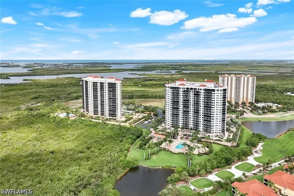 1060 Borghese Lane Naples FL 34114