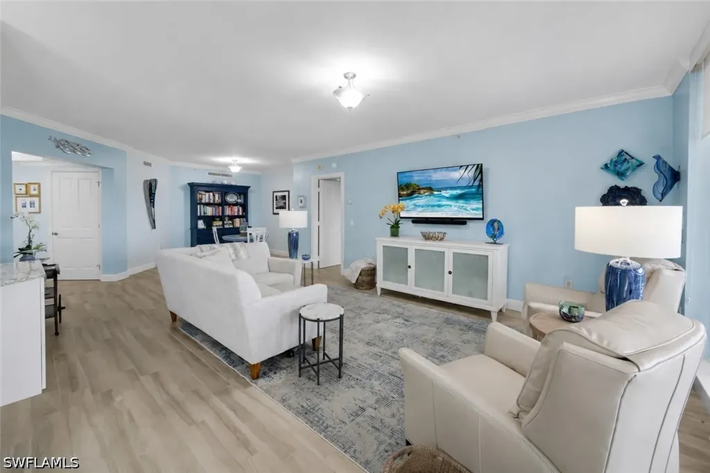 1060 Borghese Lane Naples FL 34114