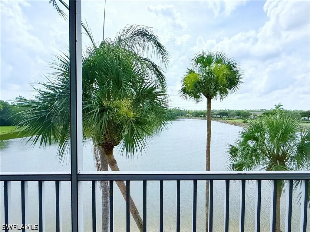 7515 Stoneybrook Drive Naples FL 34112