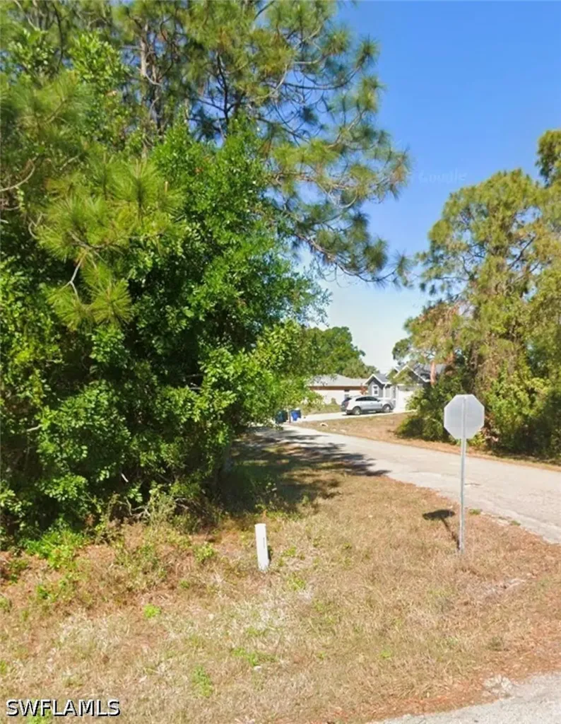 23 Robert Avenue Lehigh Acres FL 33936