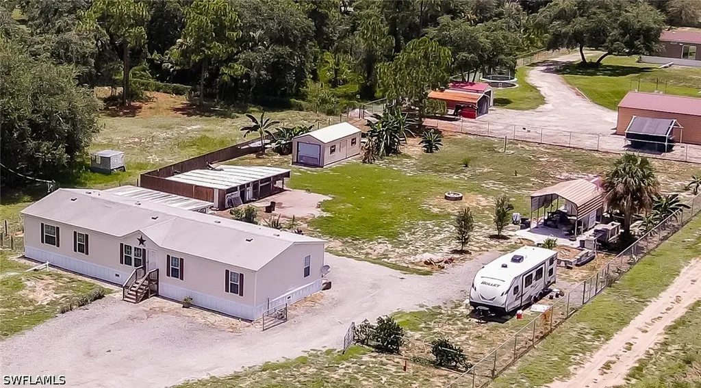 585 S Lindero Street Clewiston FL 33440