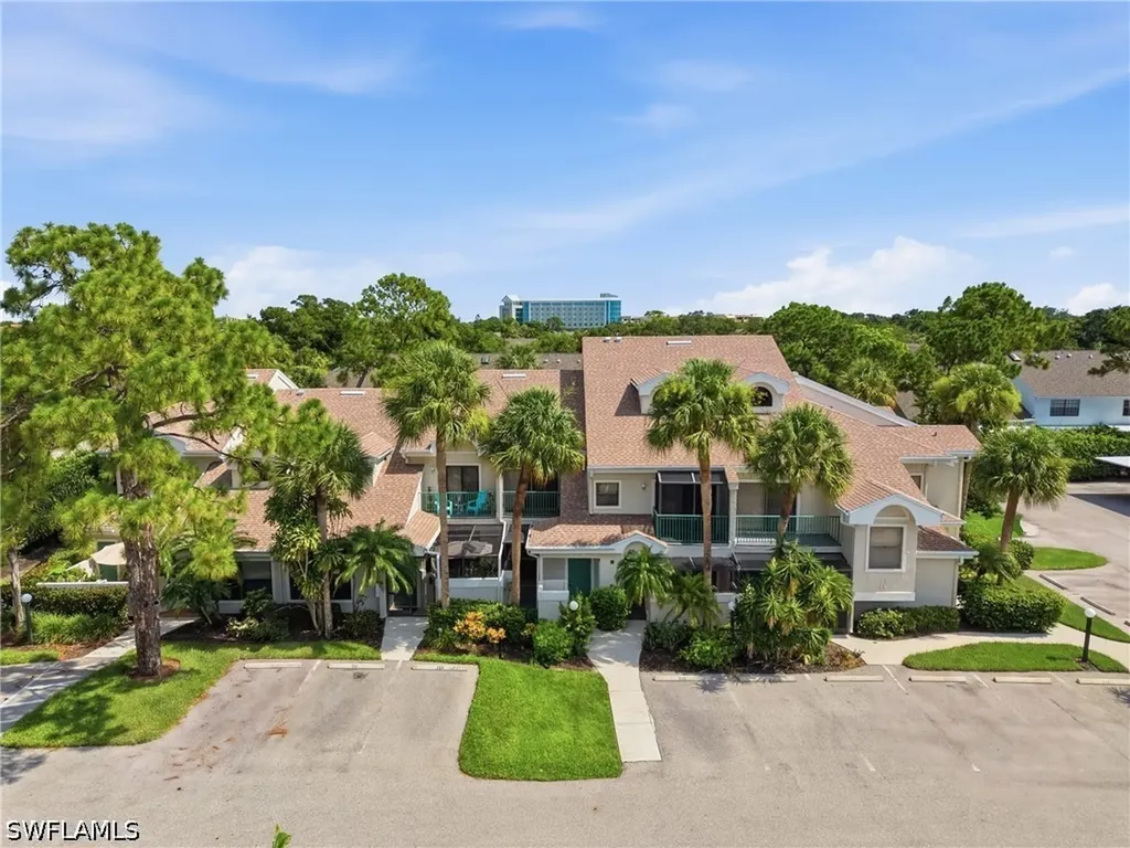 81 Emerald Woods Drive Naples FL 34108
