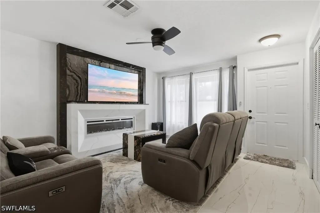 81 Emerald Woods Drive Naples FL 34108