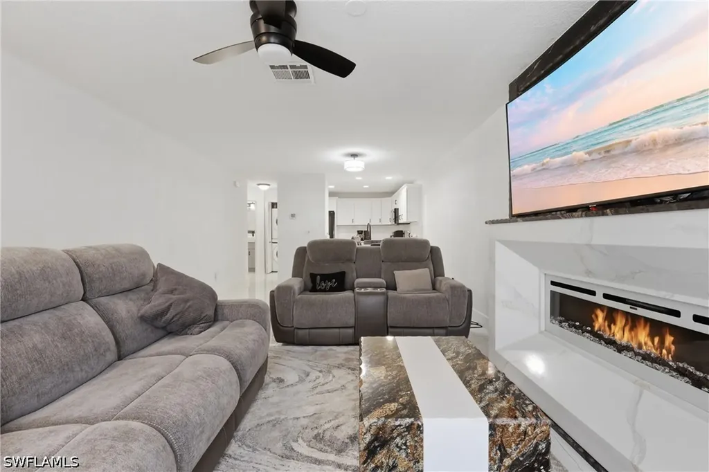 81 Emerald Woods Drive Naples FL 34108
