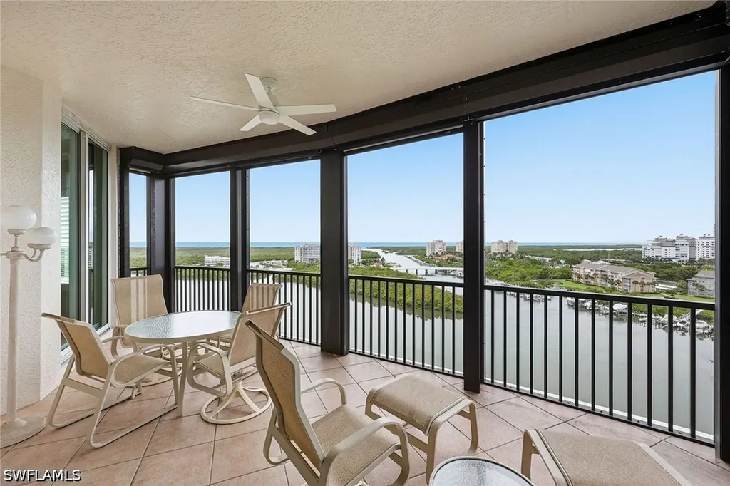 420 Cove Tower Drive Naples FL 34110