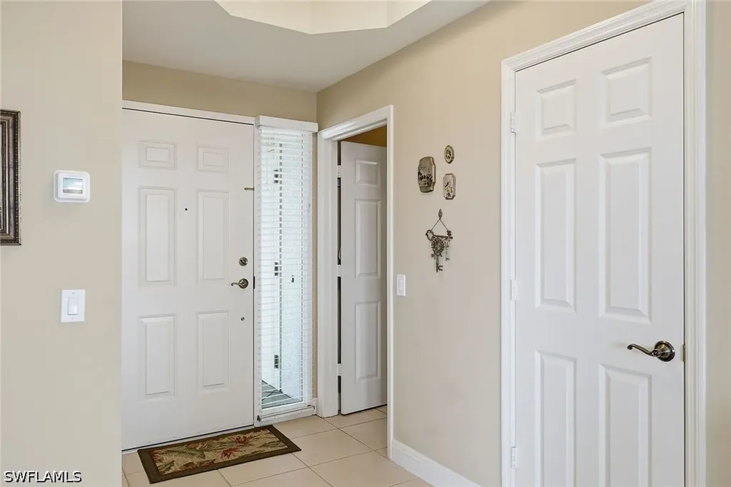420 Cove Tower Drive Naples FL 34110