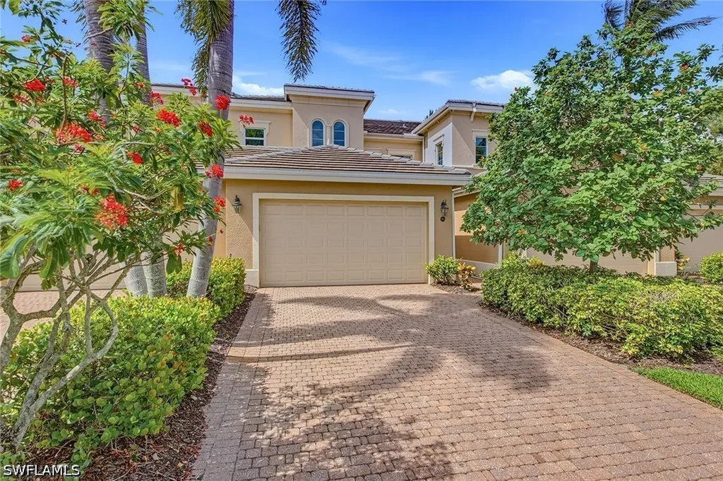 3053 Aviamar Circle Naples FL 34114