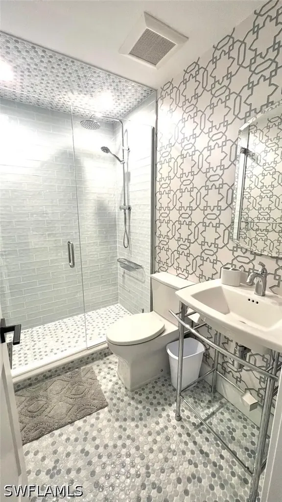 4836 Napoli Drive Naples FL 34103