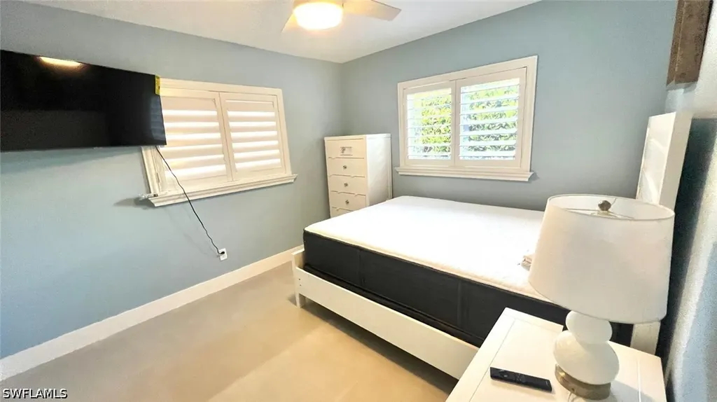 4836 Napoli Drive Naples FL 34103