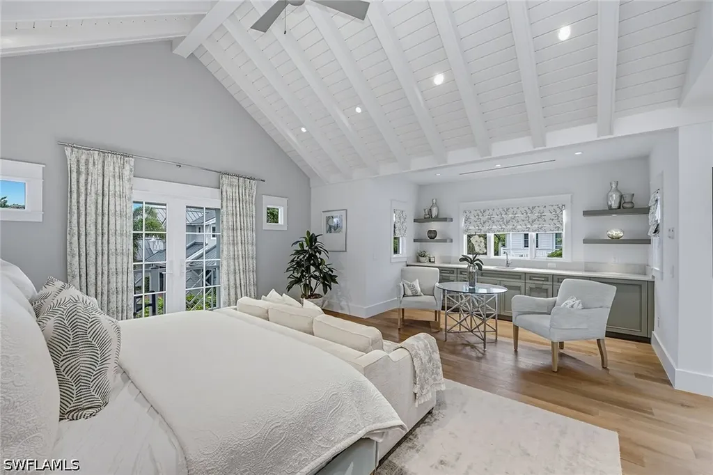 185 15th Street S Naples FL 34102