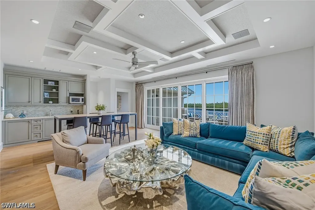 185 15th Street S Naples FL 34102