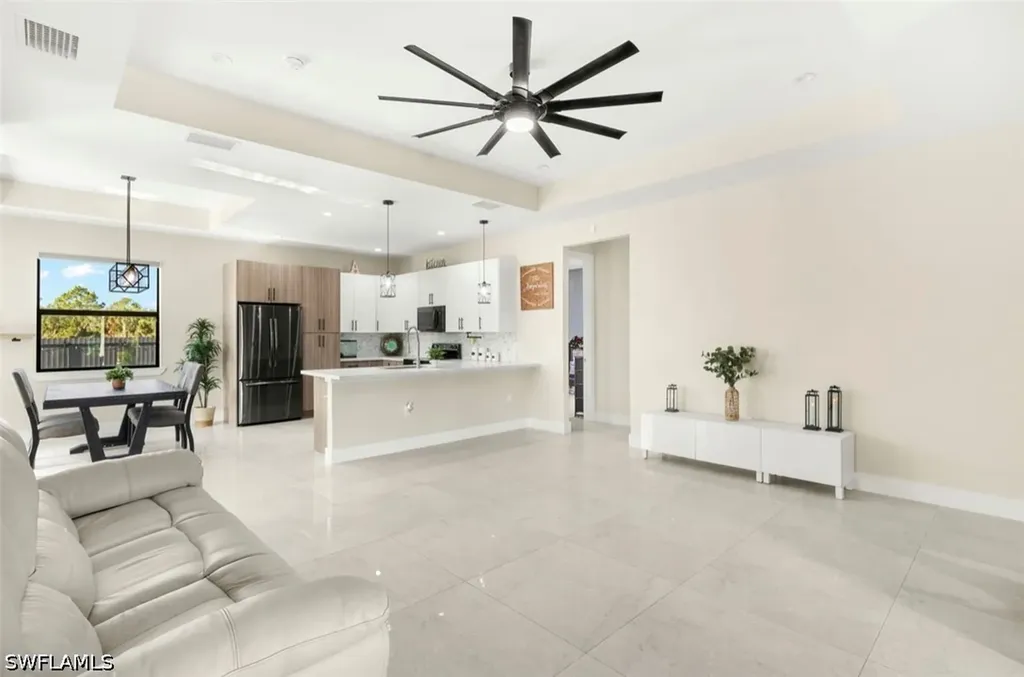 2552 70th Avenue NE Naples FL 34120