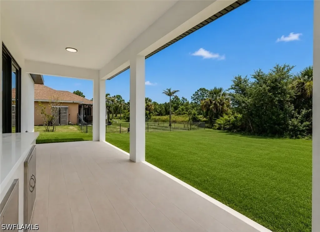913 Joponica Avenue S Lehigh Acres FL 33974