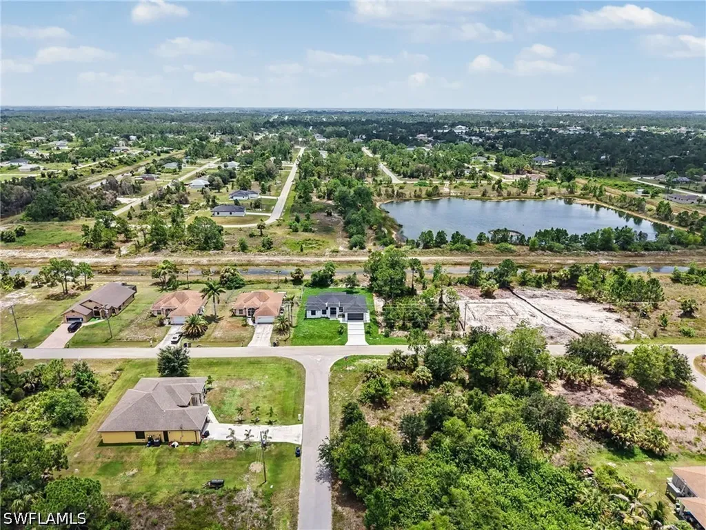 913 Joponica Avenue S Lehigh Acres FL 33974
