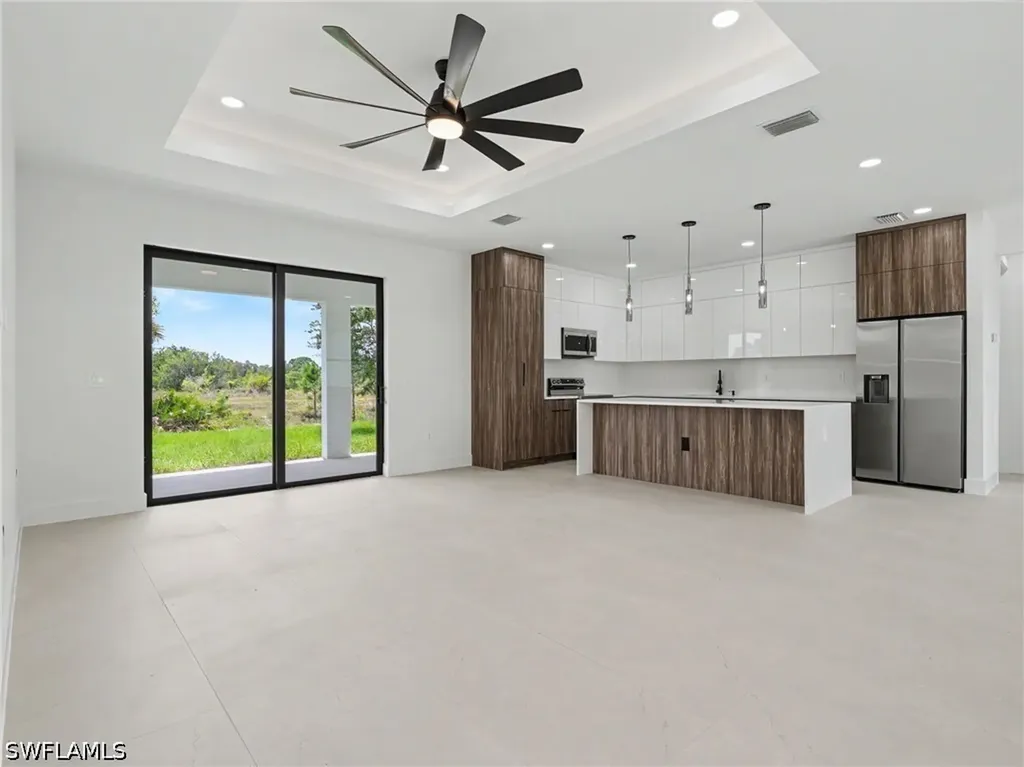 913 Joponica Avenue S Lehigh Acres FL 33974