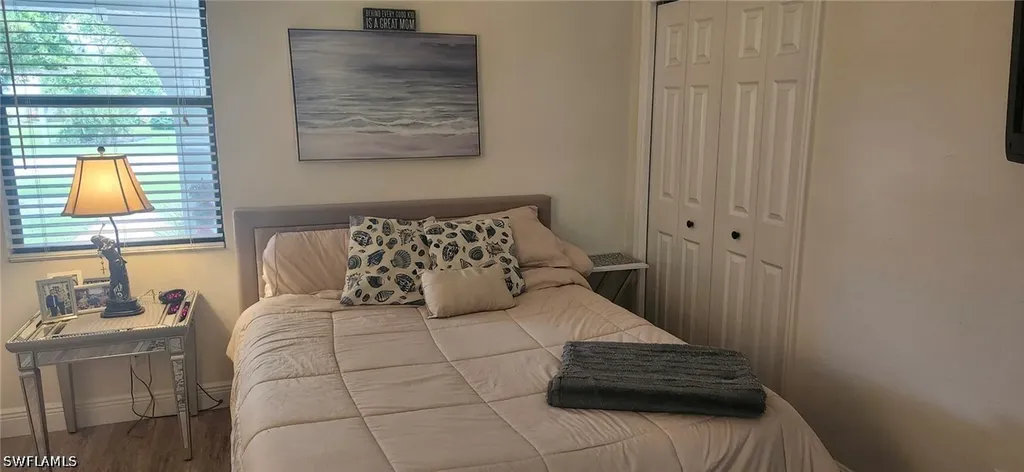 425 Fox Den Circle Naples FL 34104
