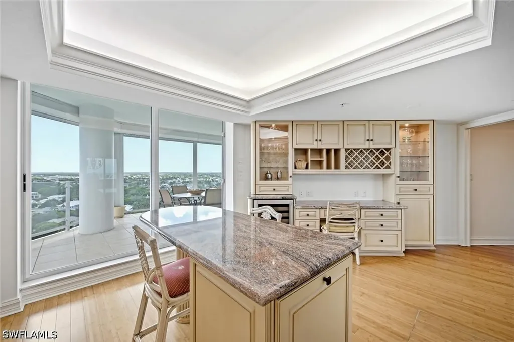 60 Seagate Drive Naples FL 34103