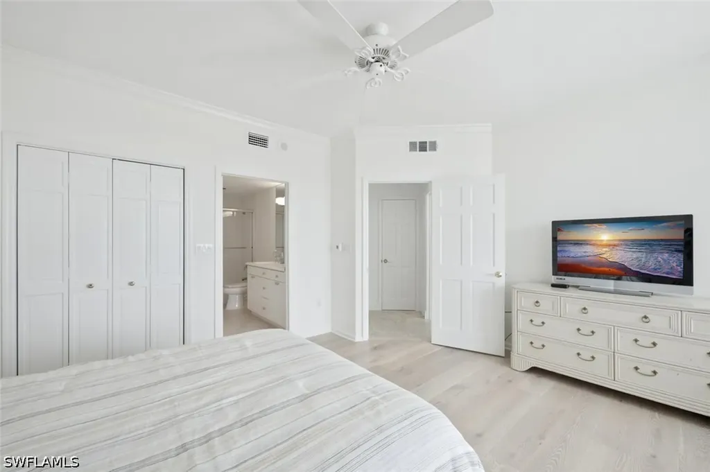 60 Seagate Drive Naples FL 34103