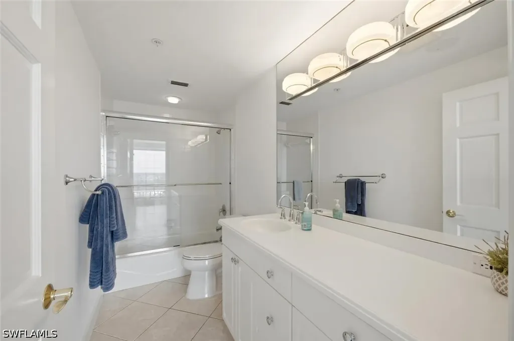 60 Seagate Drive Naples FL 34103