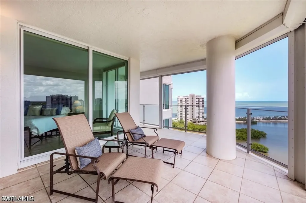 60 Seagate Drive Naples FL 34103