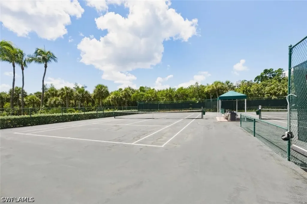 60 Seagate Drive Naples FL 34103
