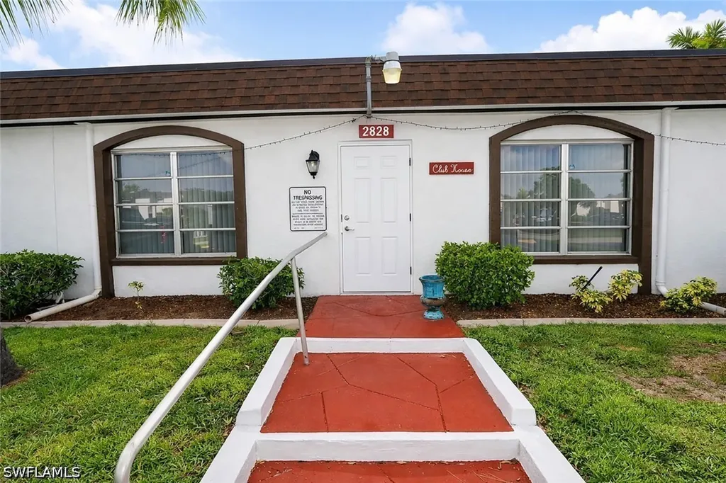 2828 Jackson Street Fort Myers FL 33901