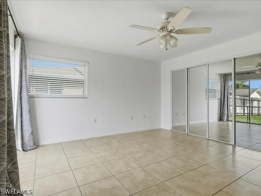 646 99th Avenue N Naples FL 34108