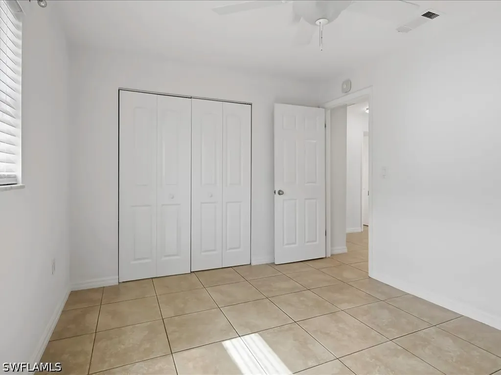 646 99th Avenue N Naples FL 34108