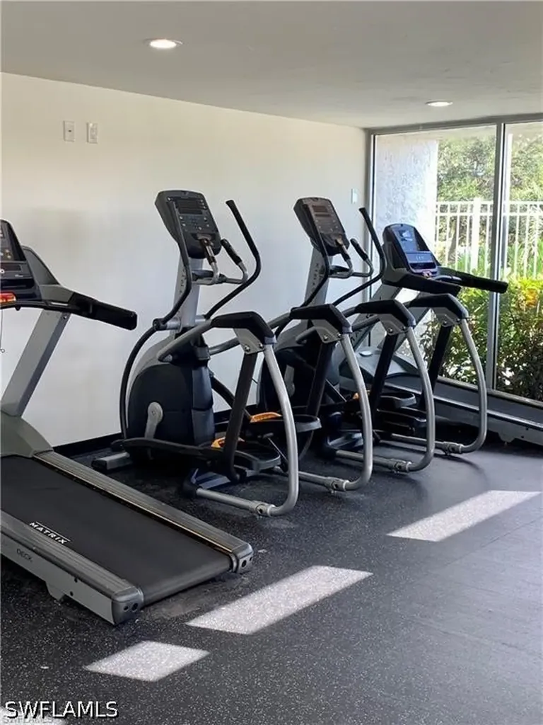 116 Santa Clara Drive Naples FL 34104