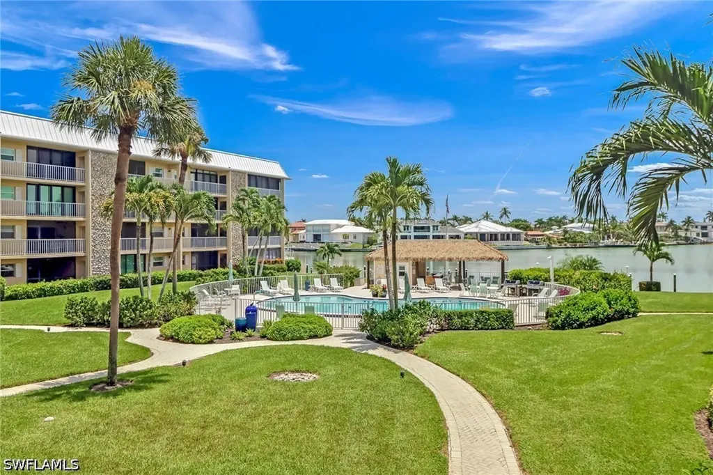 3000 Gulf Shore Boulevard N Naples FL 34103