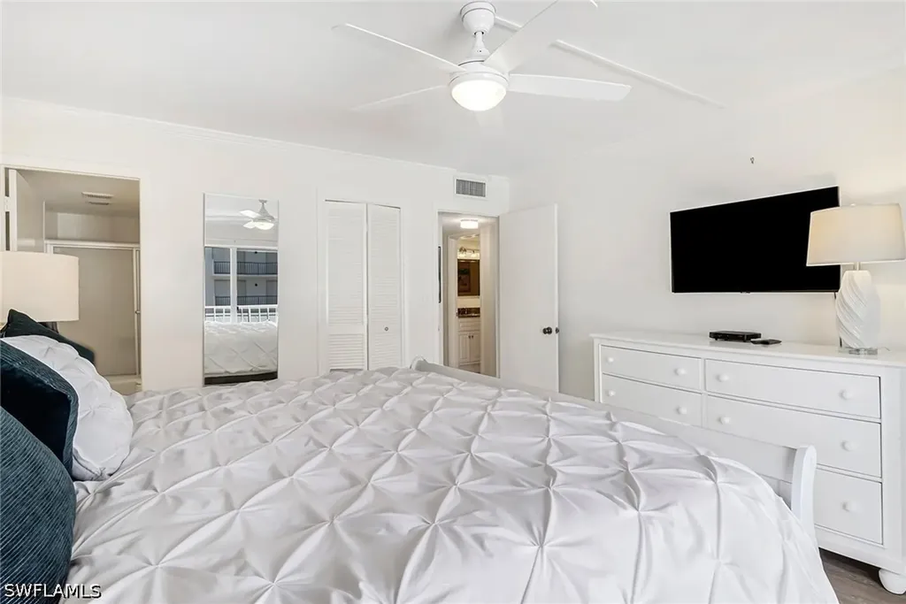 3000 Gulf Shore Boulevard N Naples FL 34103
