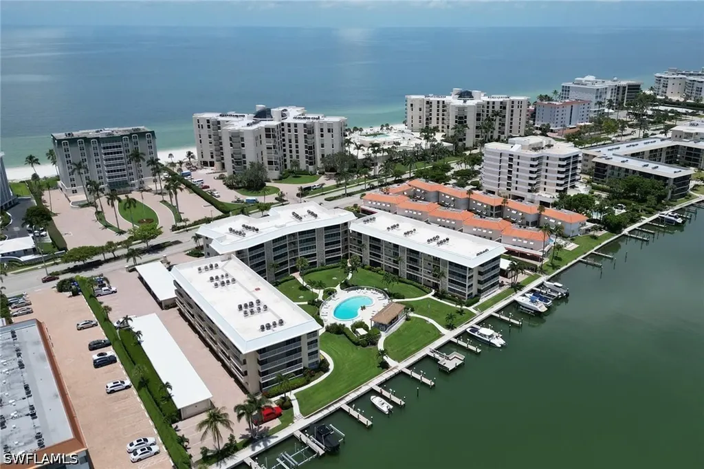 3000 Gulf Shore Boulevard N Naples FL 34103