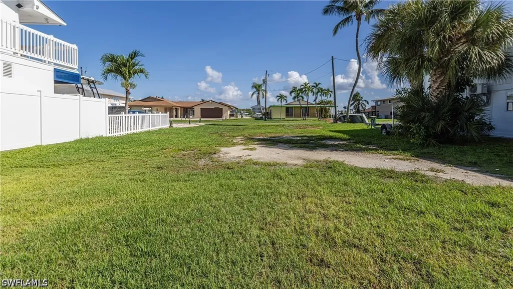 574 Coconut Avenue S Goodland FL 34140