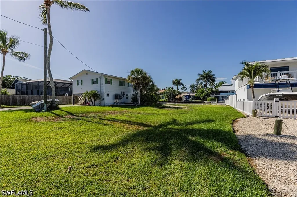 574 Coconut Avenue S Goodland FL 34140