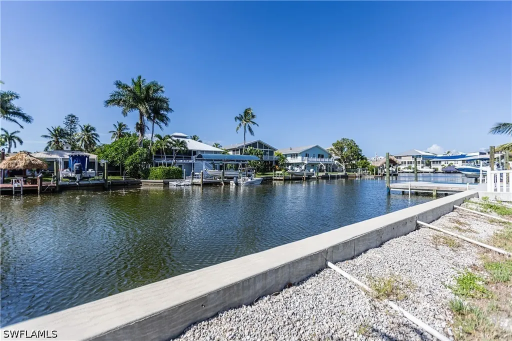 574 Coconut Avenue S Goodland FL 34140