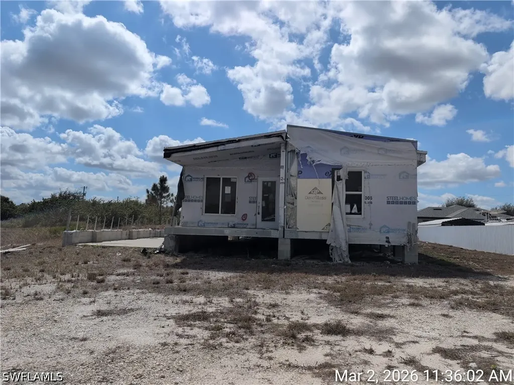 2915 2nd Street SW Lehigh Acres FL 33976